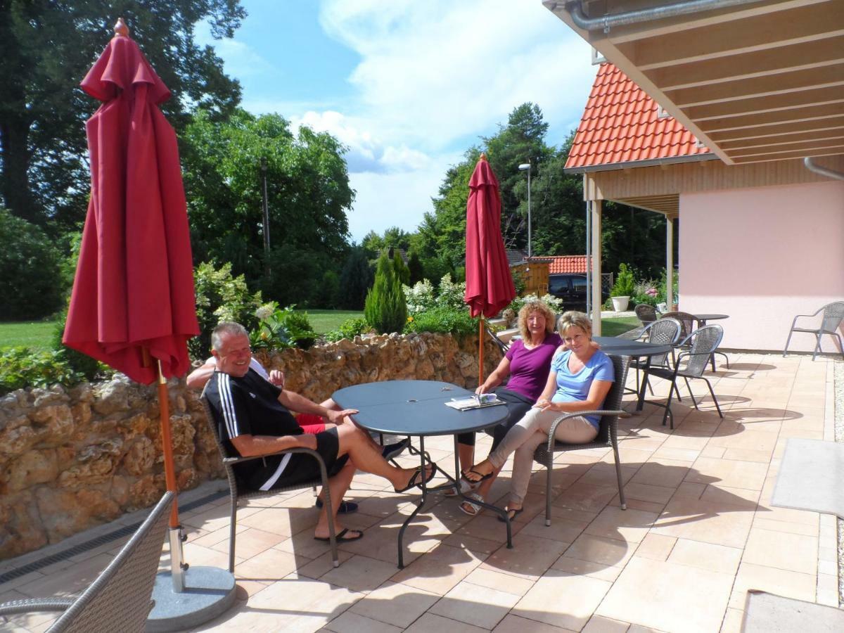Pension Am Kirschgarten Gössweinstein Exterior foto